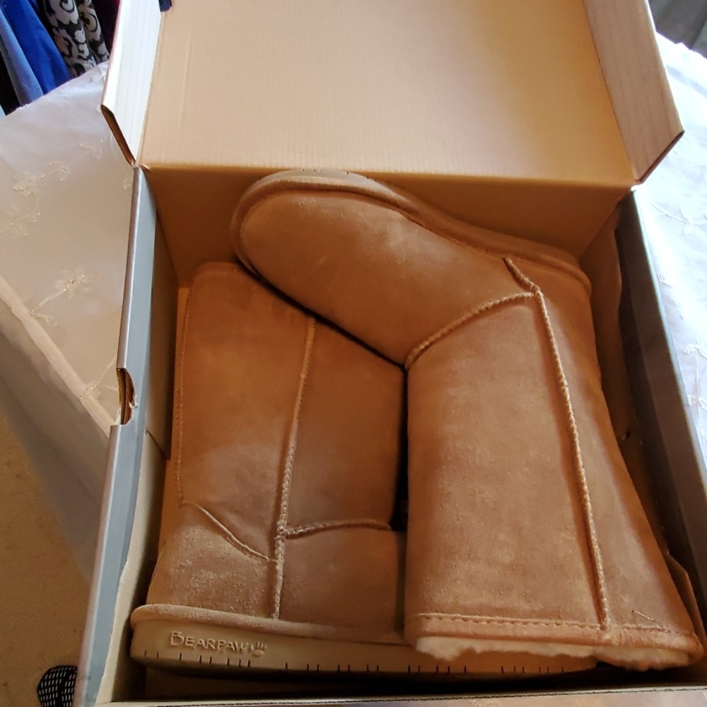 Bearpaw Boots